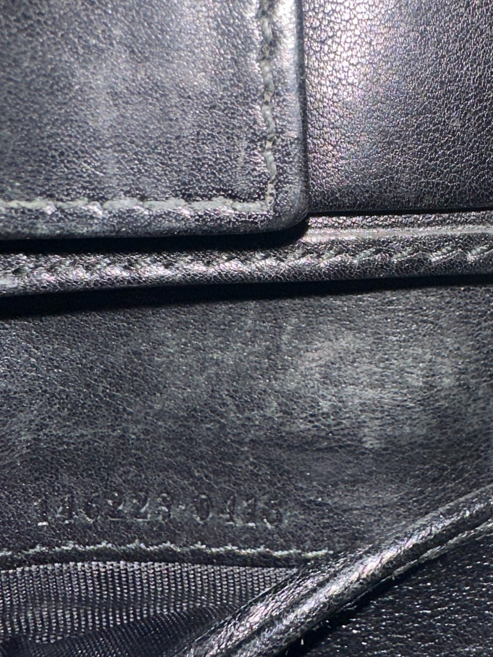 Gucci Black Embossed GG Leather Bifold Wallet - Picture 11 of 11